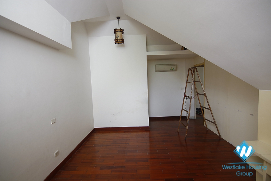 A Bright Spacious 4th floor house for rent in Ba Dinh 